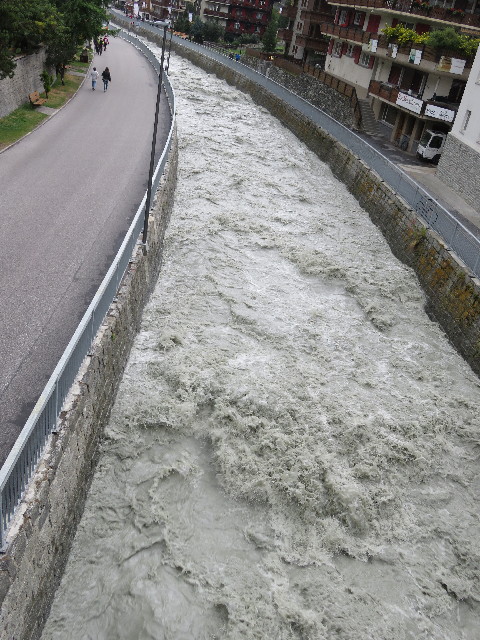 ファイル 5132-2.jpg