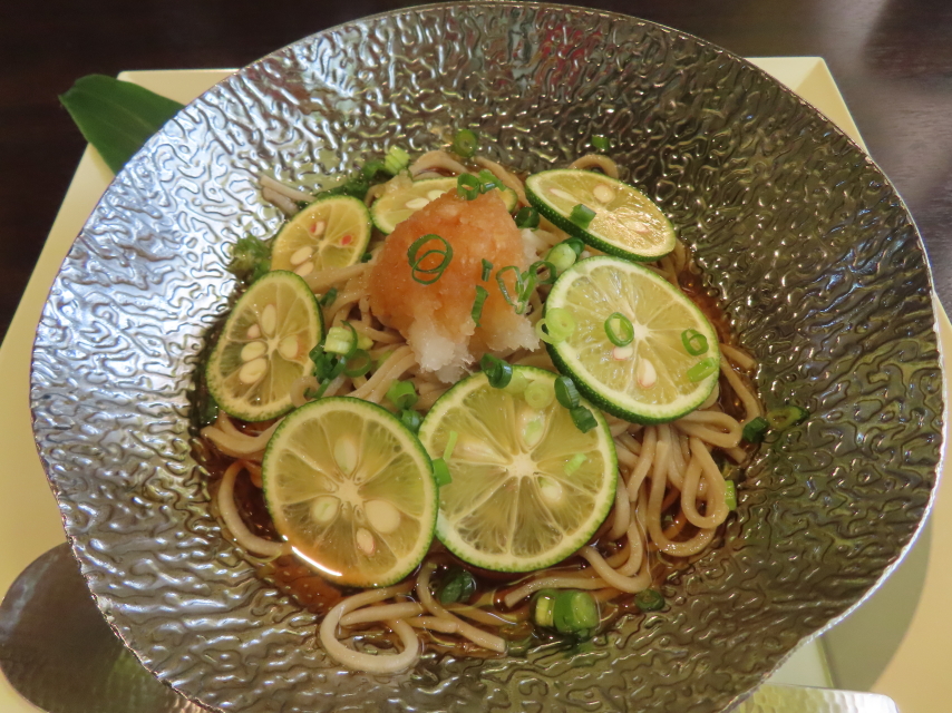 ファイル 8598-1.jpg